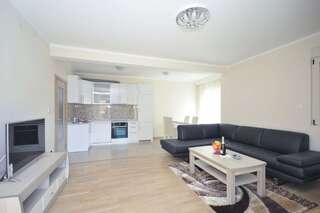 Апартаменты Adriatic Apartments Будва Апартаменты с 2 спальнями-5